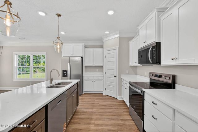 212 Allie Loop, Brunswick, GA 31525