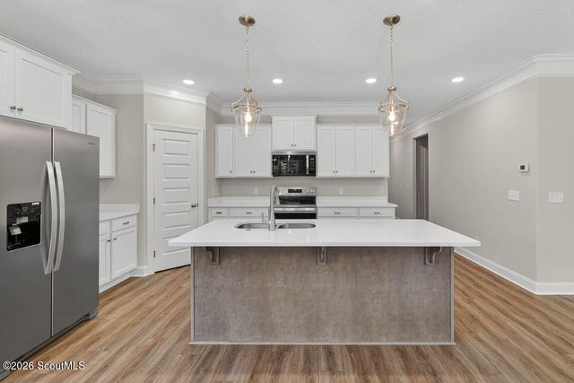 212 Allie Loop, Brunswick, GA 31525