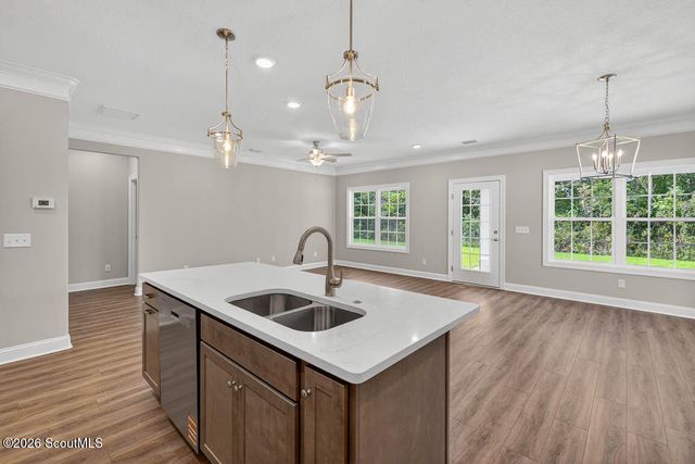 212 Allie Loop, Brunswick, GA 31525