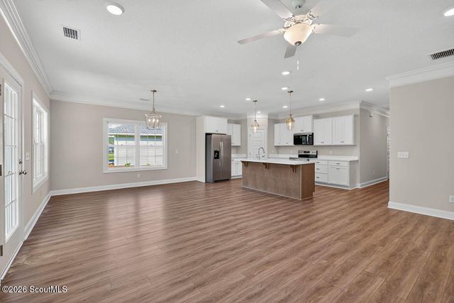 212 Allie Loop, Brunswick, GA 31525