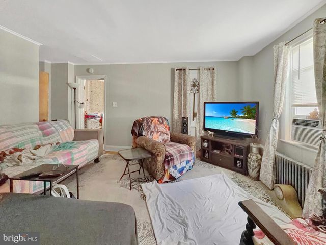 31 S MYRTLE ST, Vineland, NJ 08360