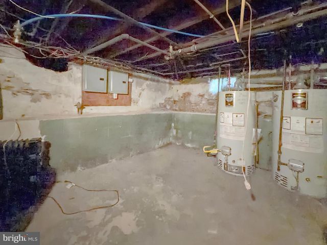 31 S MYRTLE ST, Vineland, NJ 08360