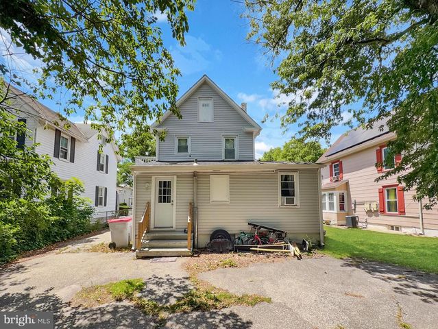 31 S MYRTLE ST, Vineland, NJ 08360
