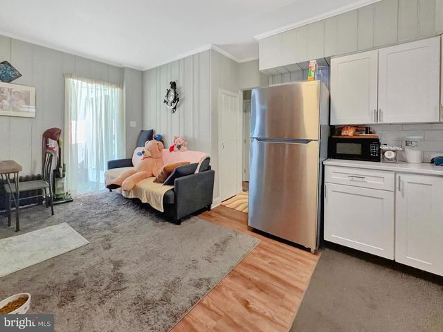 31 S MYRTLE ST, Vineland, NJ 08360