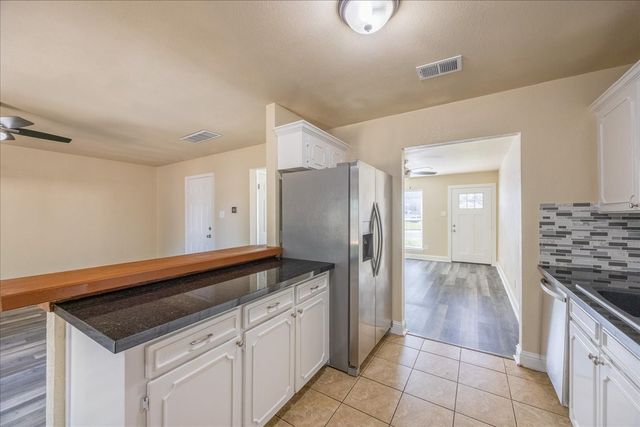 5709 Denise Drive, Haltom City, TX 76148