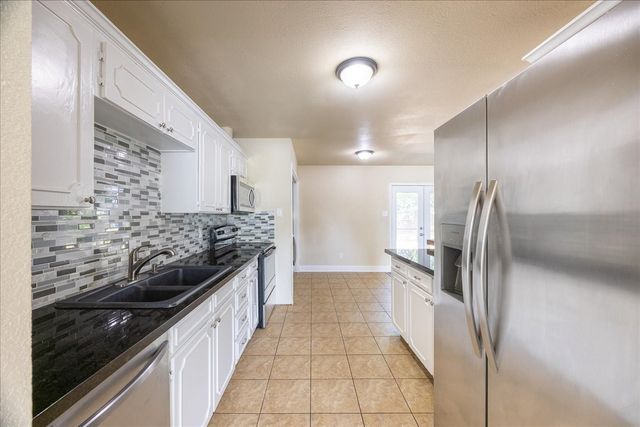 5709 Denise Drive, Haltom City, TX 76148