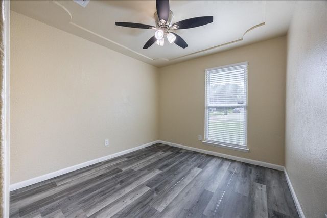 5709 Denise Drive, Haltom City, TX 76148