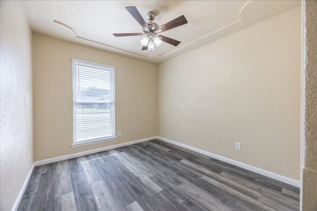 5709 Denise Drive, Haltom City, TX 76148