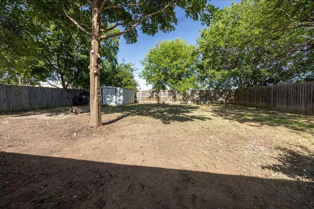 5709 Denise Drive, Haltom City, TX 76148