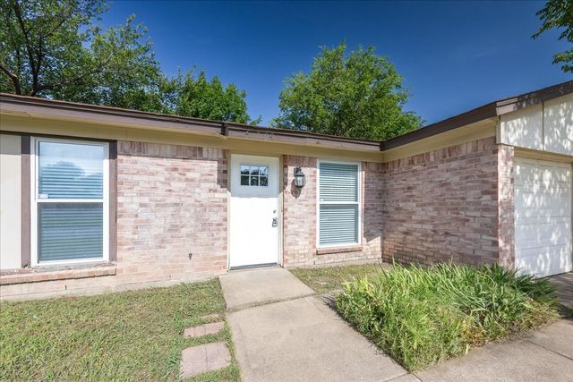 5709 Denise Drive, Haltom City, TX 76148