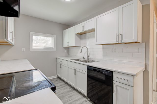 1467 W 33rd Street, Indianapolis, IN 46208