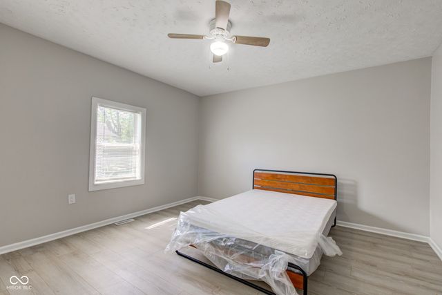 1467 W 33rd Street, Indianapolis, IN 46208