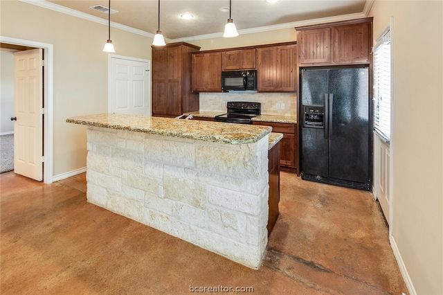 3362 Keefer Loop, College Station, TX 77845