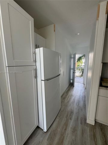 1300 Lincoln Rd F506, Miami Beach, FL 33139