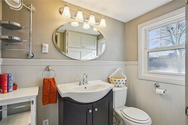 501 Spruce Drive, Pella, IA 50219