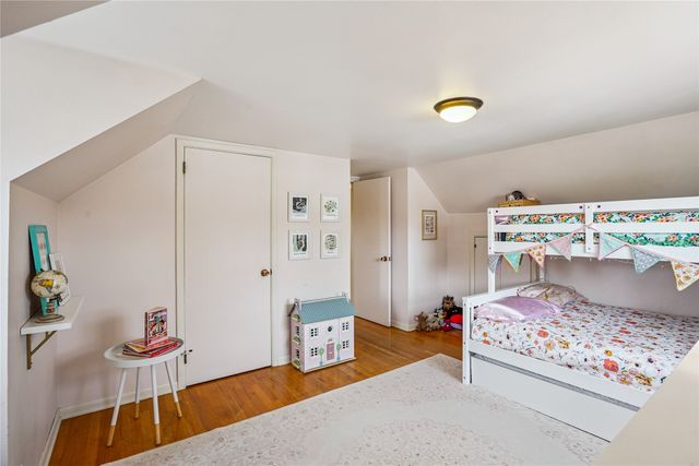 501 Spruce Drive, Pella, IA 50219