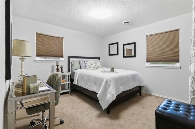 703 Thomas Boulevard, Springdale, AR 72762