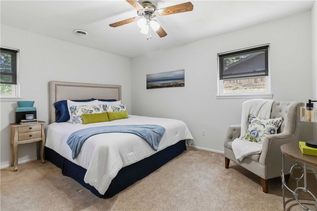 703 Thomas Boulevard, Springdale, AR 72762