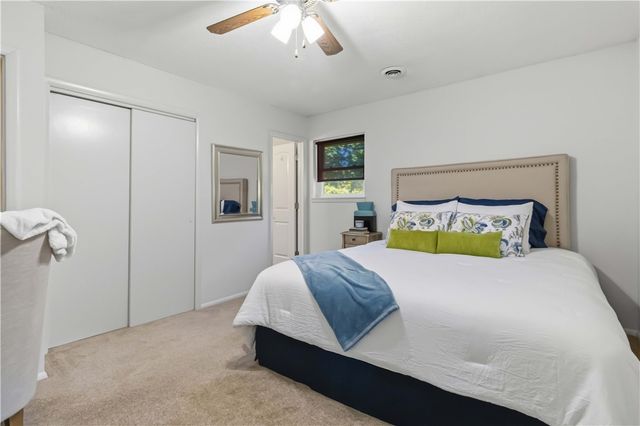 703 Thomas Boulevard, Springdale, AR 72762