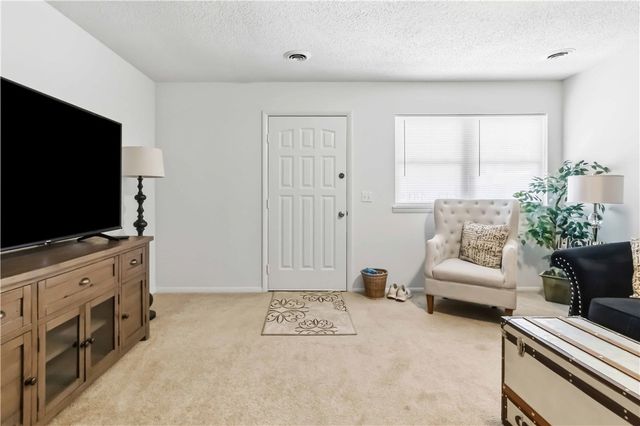 703 Thomas Boulevard, Springdale, AR 72762