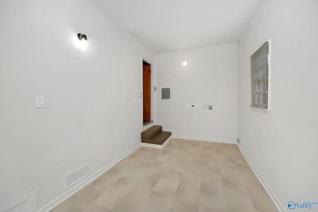 4407 Garth Road SE, Huntsville, AL 35802