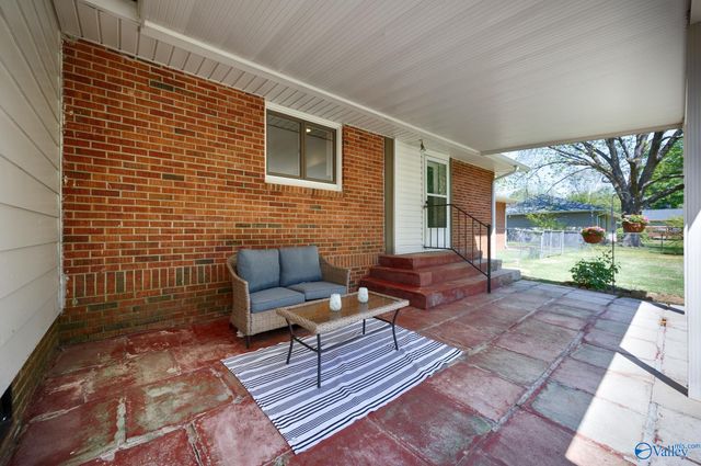 4407 Garth Road SE, Huntsville, AL 35802