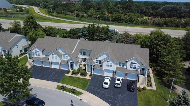 1137 Hawthorne Lane, Elk Grove Village, IL 60007