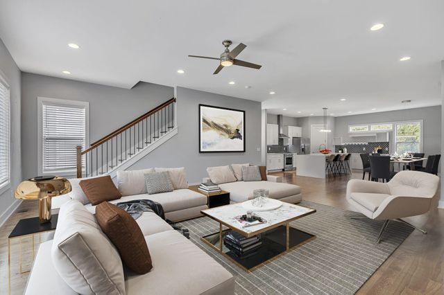 525 31st Ave, N, Nashville, TN 37209