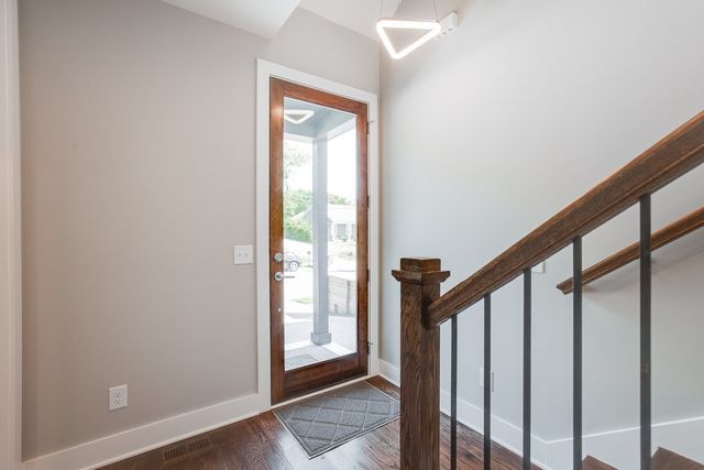 525 31st Ave, N, Nashville, TN 37209