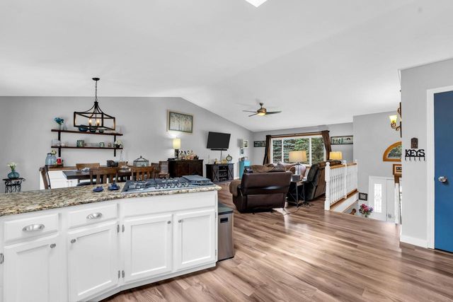 39231 92nd STREET, Genoa City, WI 53128