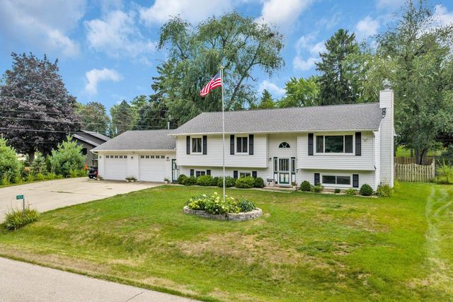 39231 92nd STREET, Genoa City, WI 53128