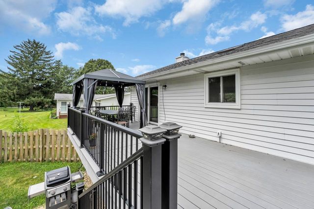39231 92nd STREET, Genoa City, WI 53128