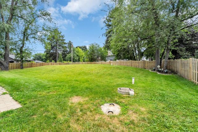 39231 92nd STREET, Genoa City, WI 53128