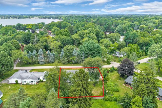 39231 92nd STREET, Genoa City, WI 53128