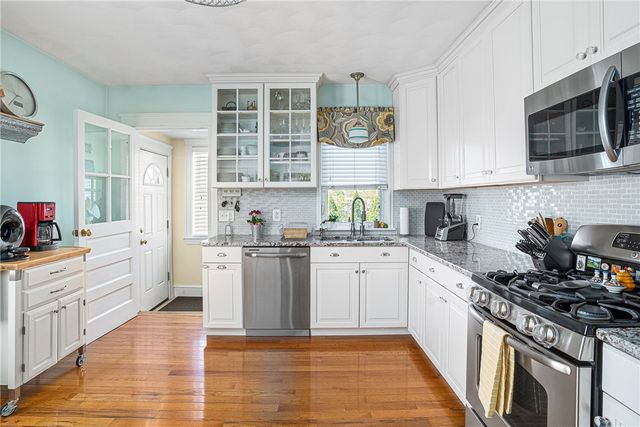 49 North County Street, East Providence, RI 02914
