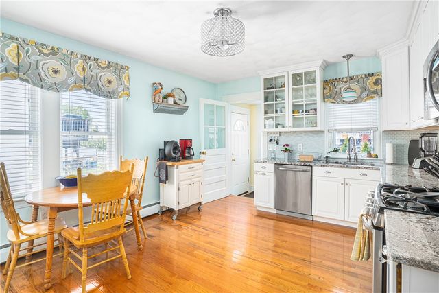 49 North County Street, East Providence, RI 02914