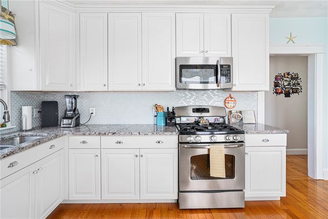 49 North County Street, East Providence, RI 02914
