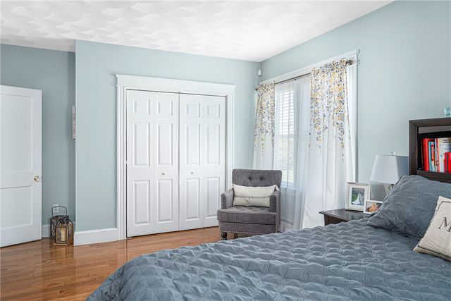 49 North County Street, East Providence, RI 02914