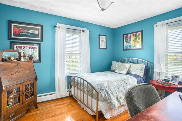 49 North County Street, East Providence, RI 02914