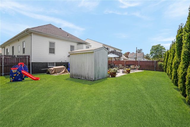 49 North County Street, East Providence, RI 02914