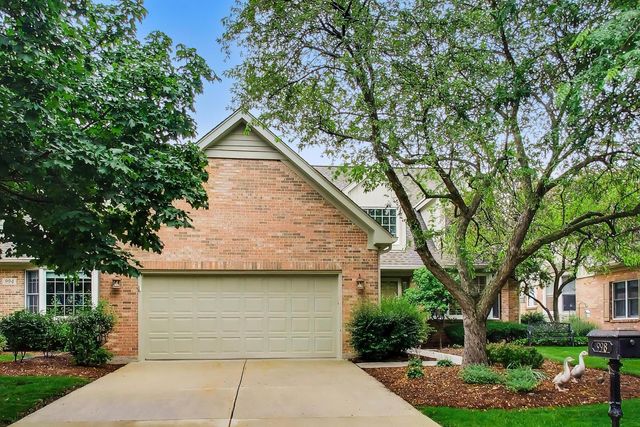 998 Plantain Court, Crystal Lake, IL 60014