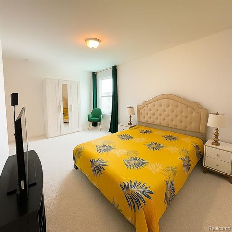 280 Honey Tree Way, Ann Arbor, MI 48103