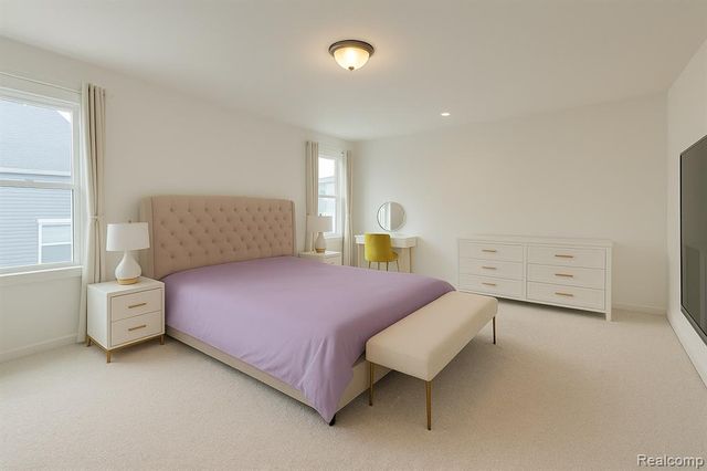 280 Honey Tree Way, Ann Arbor, MI 48103