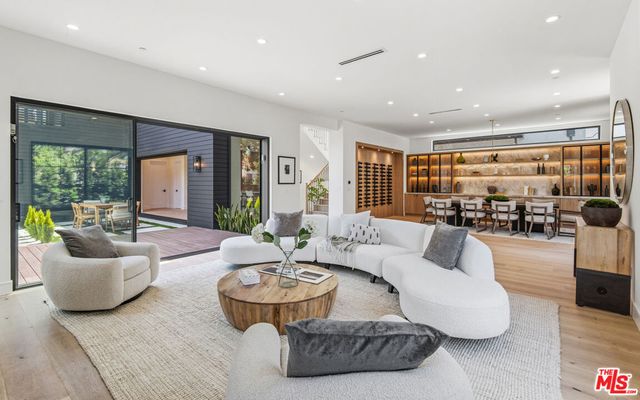 1500 Louella Avenue, Venice, CA 90291