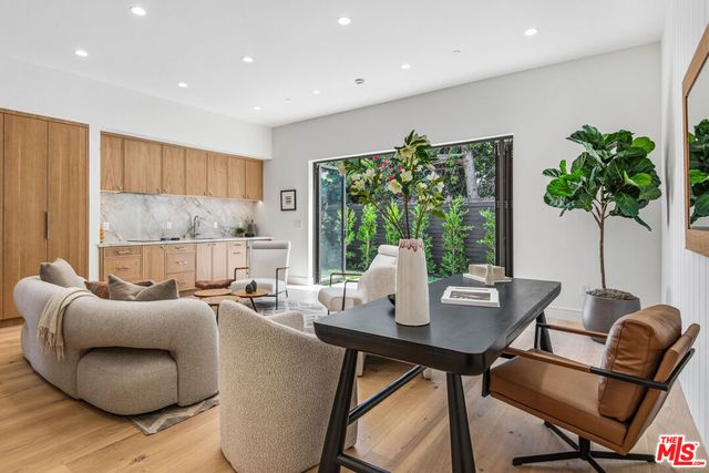1500 Louella Avenue, Venice, CA 90291