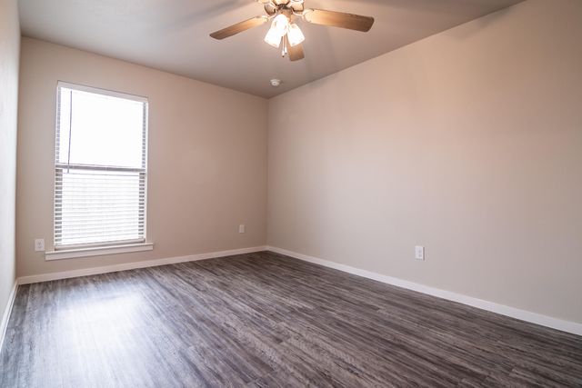 2120 Langford Avenue, Unit B, Lubbock, TX 79407