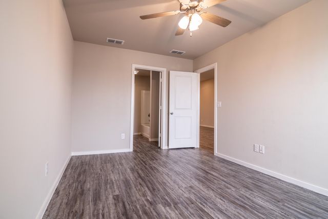 2120 Langford Avenue, Unit B, Lubbock, TX 79407