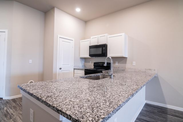 2120 Langford Avenue, Unit B, Lubbock, TX 79407