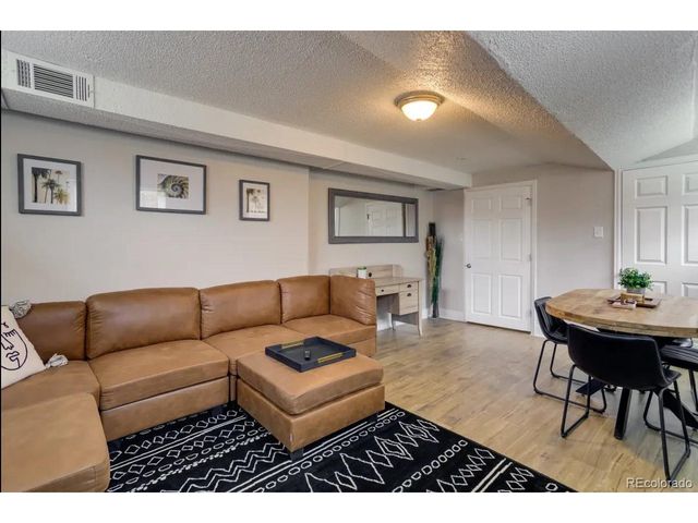 3243 Kearney St, Denver, CO 80207