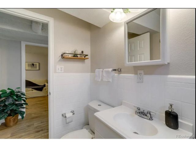 3243 Kearney St, Denver, CO 80207